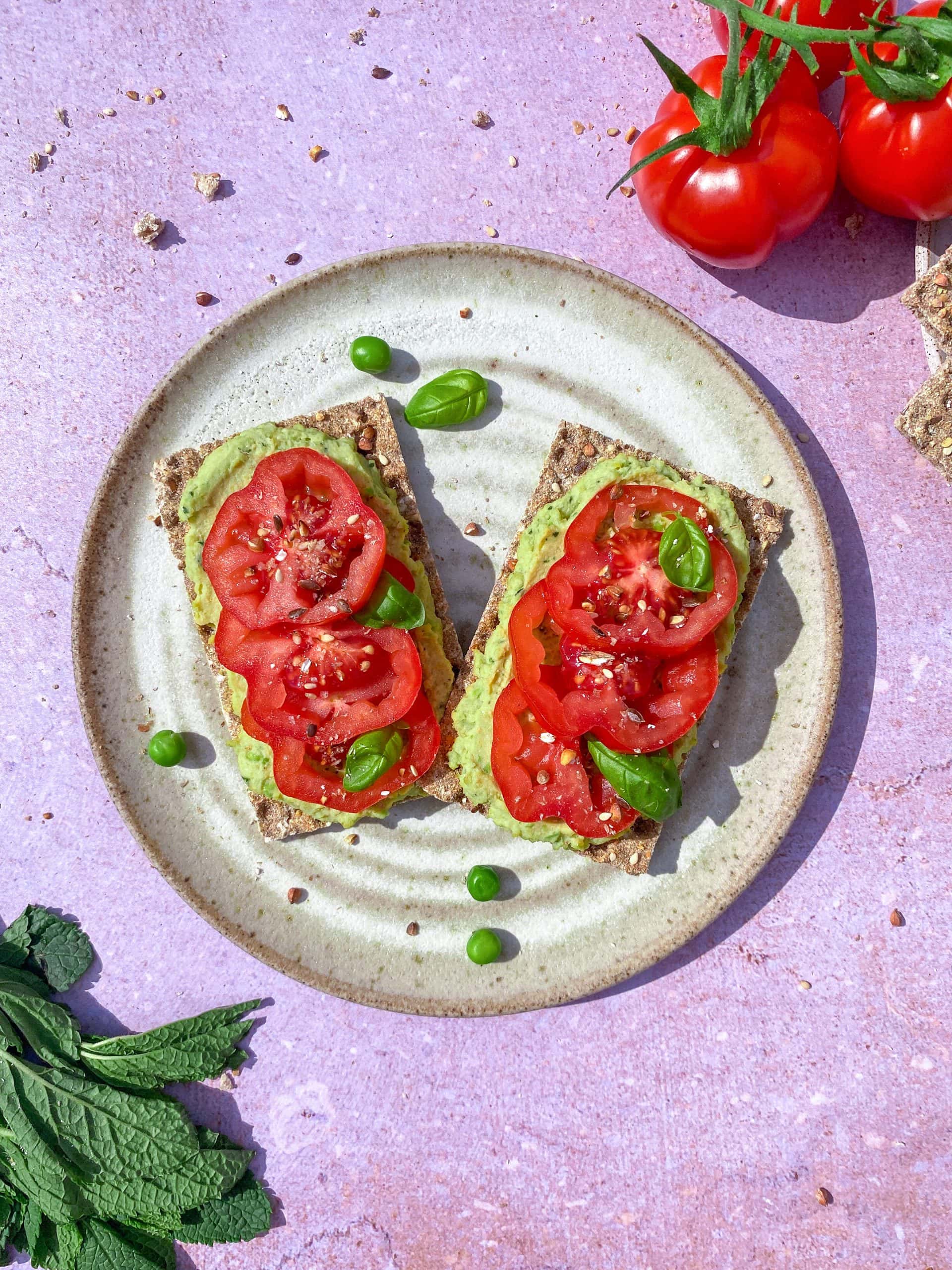 Pea &amp; mint hummus crackers | The Gut Health Doctor
