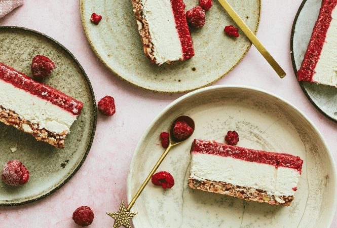 Raspberry & cashew cheesecake | The Gut Health Doctor