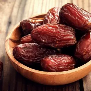 A photo of medjool dates in a bowl