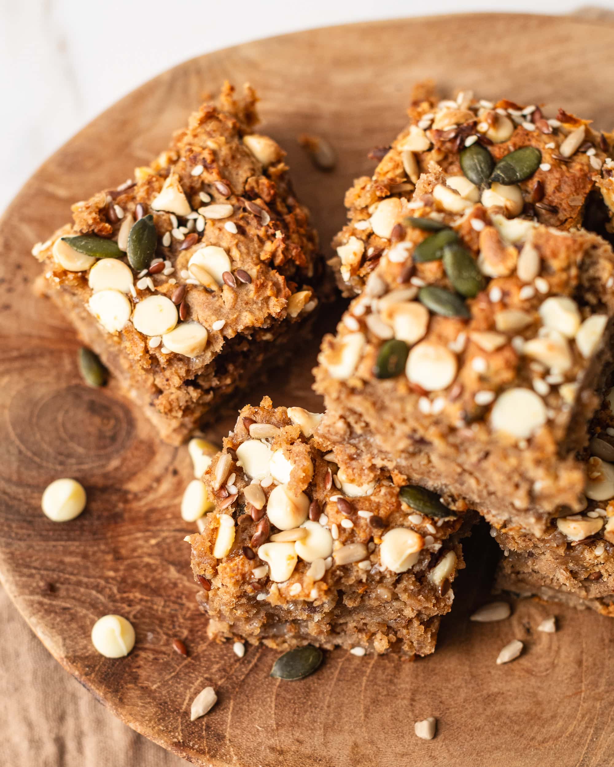 Prebiotic-packed white chocolate blondies | The Gut Health Doctor