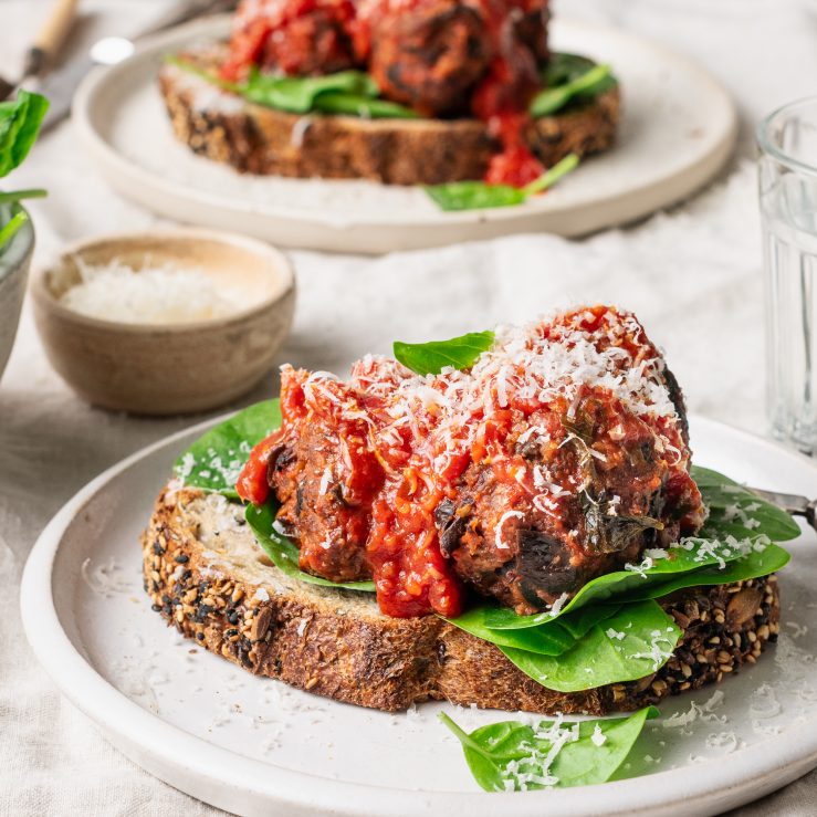 A photo of the meatless meatballs set on a plate. It